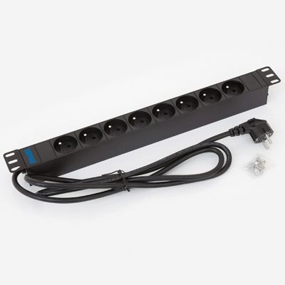 19 Rozvodný panel 8x230V 1U CZ 2m kabel čern