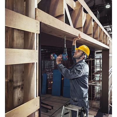 Bosch GSB 18V-50 Professional, 2x aku (2Ah), L-case (0.601.9H5.100)