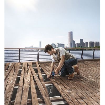 Bosch GSB 18V-50 Professional, 2x aku (2Ah), L-case (0.601.9H5.100)