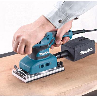 Makita BO3710