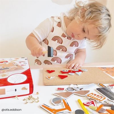 Bigjigs Toys Kreativní zatloukací hra doprava