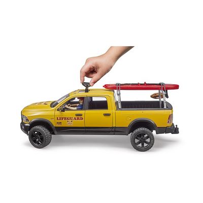 Bruder Dodge RAM pobřežní hlídky se záchranářem a příslušenstvím