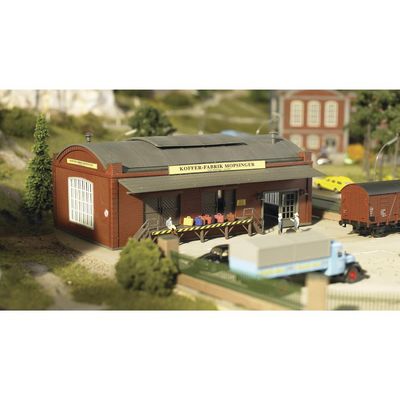 Piko Hobby Výrobna kufrů Mopsinger - 61833