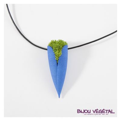 Živé šperky - Náhrdelník Tulipán modrý s lišejníkem