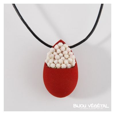Živé šperky - Náhrdelník Slza červený s trvalými bílými květy