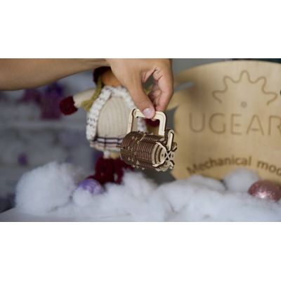 Ugears 3D dřevěné mechanické puzzle Zámek
