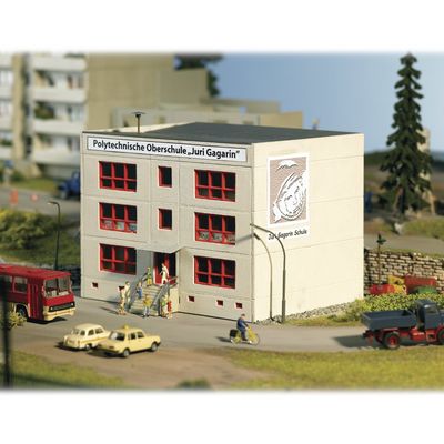 Piko Authentic Edition Polytechnická škola Jurije Gagarina - 61150