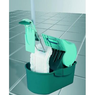 Leifheit 55080 Vědro s přítlačným ždímacím systémem Profi Compact, 8l
