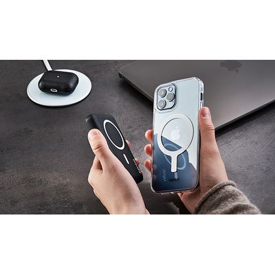 Epico 5000mAh powerbanka s podporou uchycení MagSafe - černá