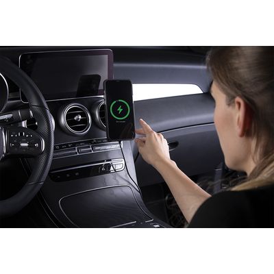 Epico Ellipse bezdrátová autonabíječka 15W s podporou uchycení MagSafe a s adaptérem v balení - vesmírně šedá