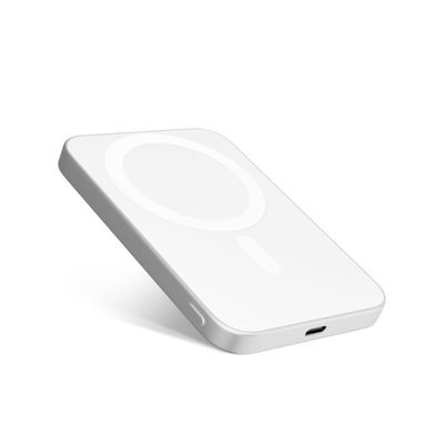 Epico 5000mAh hliníková powerbanka s podporou uchycení MagSafe - stříbrná