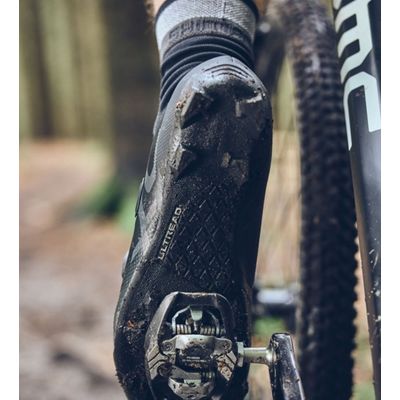 SHIMANO tretry MTB SH-XC702, černá, vel.42