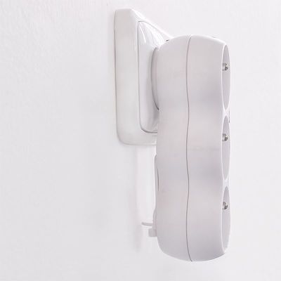 Solight rozbočka s podpěrou, 3 x 10A, bílá
