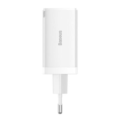 Baseus GaN5 Pro rychlonabíjecí adaptér 2x USB-C + USB-A 65W bílá