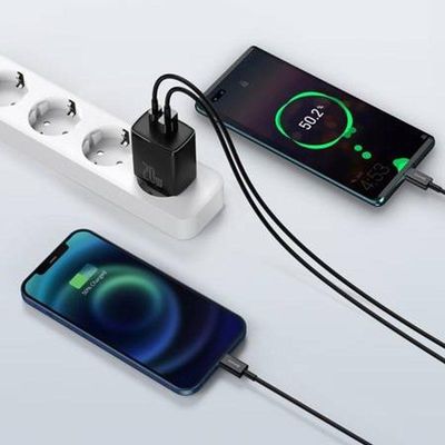 Baseus kompaktní rychlonabíjecí adaptér USB-A + Type-C 20W EU, černá