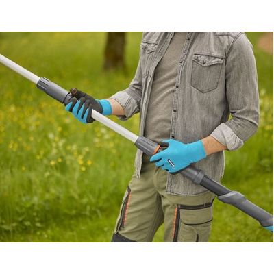 Gardena 14774-55 akumulátorové teleskopické vyvětvovací nůžkyEasyCut 250/18V P4A bez akumulátoru