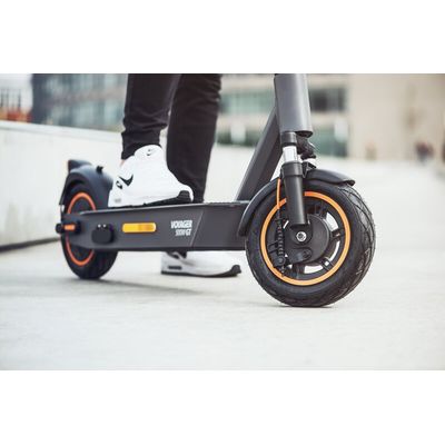 GoGEN GOGS901GT VOYAGER GT S901, černá, APP
