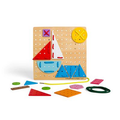 Bigjigs Toys Dřevěná šněrovací hra Geometrické tvary