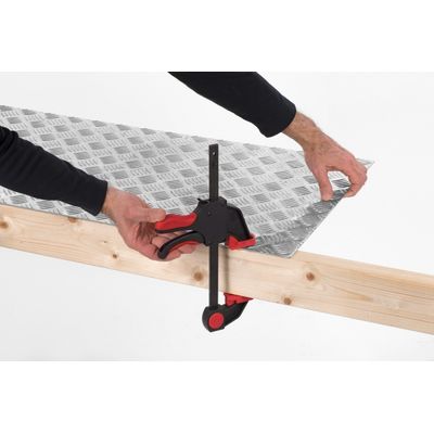 Kreator KRT552204 - Jednoruční svorka 700mm