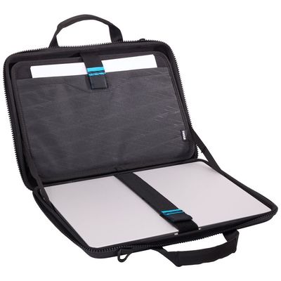 Thule Gauntlet 4.0 brašna na 16 MacBook Pro TGAE2357 - černá