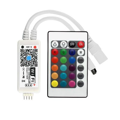 Solight wifi Smart LED světelný pás, RGB, 5m, sada s adaptérem a dálkovým ovladačem