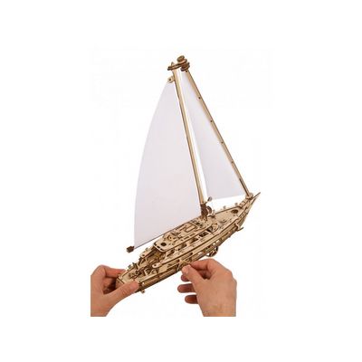 Ugears 3D Dřevěné mechanické puzzle Jachta The Ocean Beauty