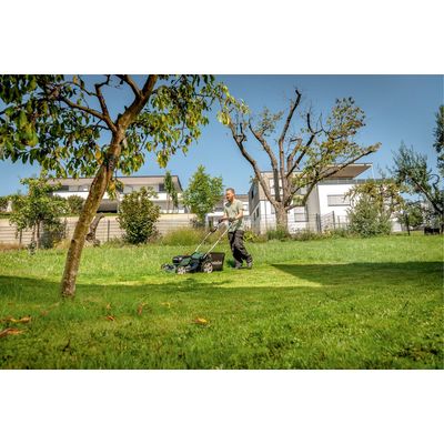 Metabo RM 36-18 LTX BL 46 (2x5,2Ah, ASC 145 Duo) Aku sekačka na trávu
