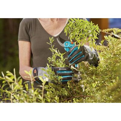 Gardena 11530-20 rukavice pro péči o keře M