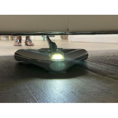 Livington Deeper Sweeper akumulátorový čistič podlah se 4 kartáči