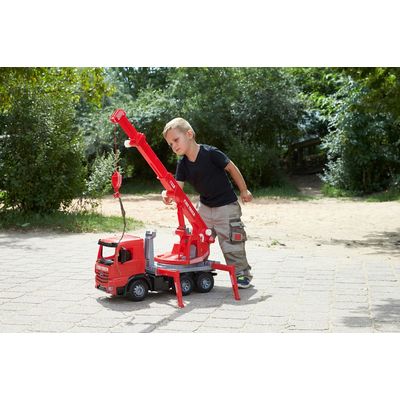 Lena Autojeřáb Actros červený