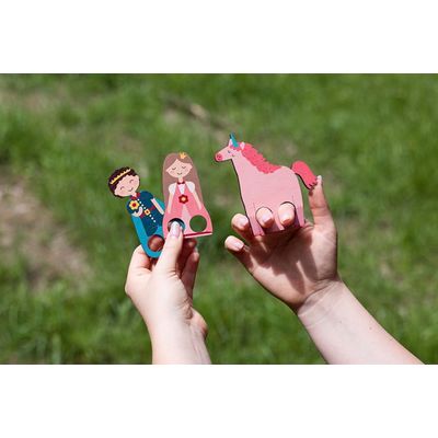 BeWooden Loutkové prstové divadlo - princ, princezna, jednorožec