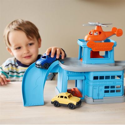 Green Toys Patrová garáž modrá s příslušenstvím