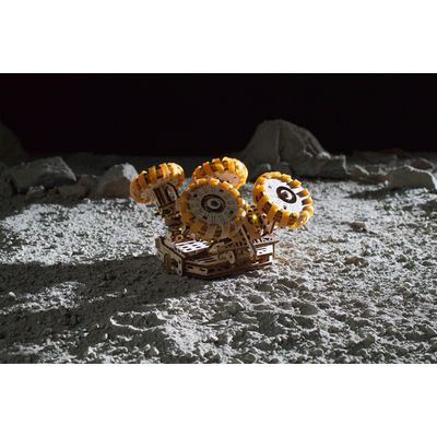 Ugears 3D dřevěné mechanické puzzle NASA, Lunární vozítko