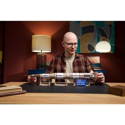 Ugears 3D dřevěné mechanické puzzle NASA, Saturn V