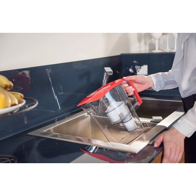 Laica UFSAC Set filtrační konvice PREDATOR + Bi-flux filtru + Germ-Stop filtru + aktivační pumpa, bílá