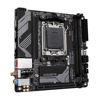 GIGABYTE B650I AX