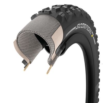 Plášť Pirelli Scorpion Enduro M, 29 x 2.4, ProWALL, 60 tpi, SmartGRIP Gravity, Black