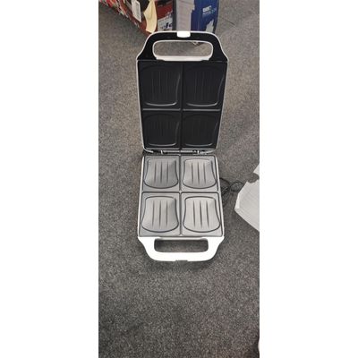 DOMO DO9064C Sendvičovač na 4 XL sendviče - rozbalené / použité