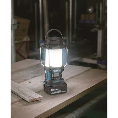 Makita DMR056 Aku rádio s DAB, BlueTooth a LED lampou Li-ion LXT 14,4/18V Z
