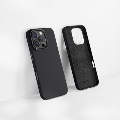 Epico Mag+ Silicone Case Pro iPhone 16 Pro - černá
