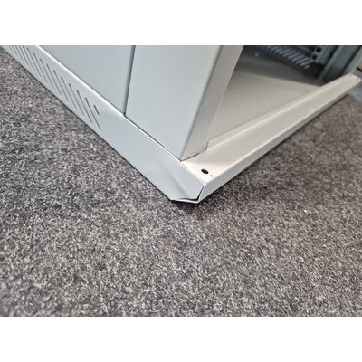 DATACOM 19 nástěnný rozvaděč jednodílný 9U/450mm šedý - rozbalené / použité