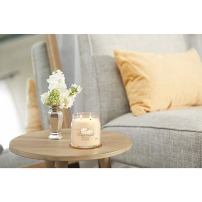 Yankee Candle Vanilla Cupcake 368g