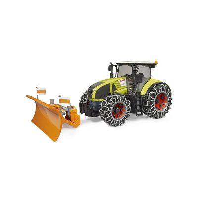 Bruder Claas Axion 950 se sněhovými řetězy a radlicí