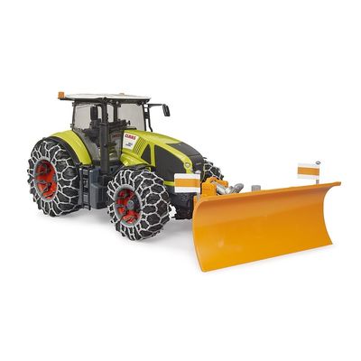 Bruder Claas Axion 950 se sněhovými řetězy a radlicí