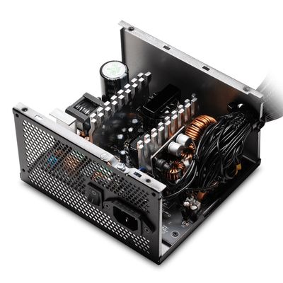 ADATA XPG PYLON 550W 80+Bronze