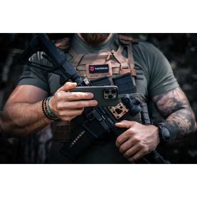 Tactical MagForce Aramid Kryt pro Apple iPhone 16 Pro Black - rozbalené / použité