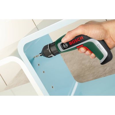 Bosch IXO 7 (0.603.9E0.020)