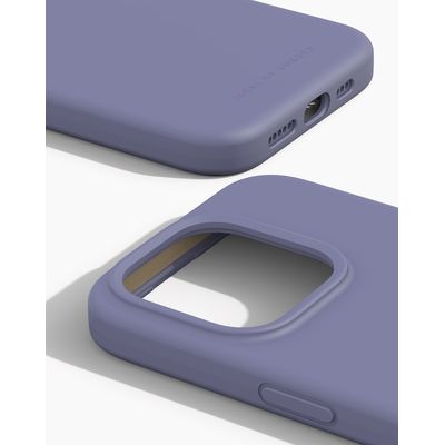 Silikonový ochranný kryt iDeal Of Sweden pro iPhone 15 Pro Purple