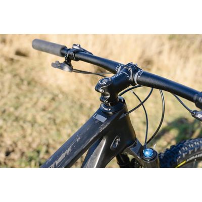 Celoodpružené kolo MMR KENTA 10 - Carbon N Chrome - vel.M 24/2025
