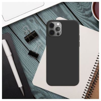 Zadní pogumovaný kryt FIXED Story pro Samsung Galaxy S25 Ultra, černý